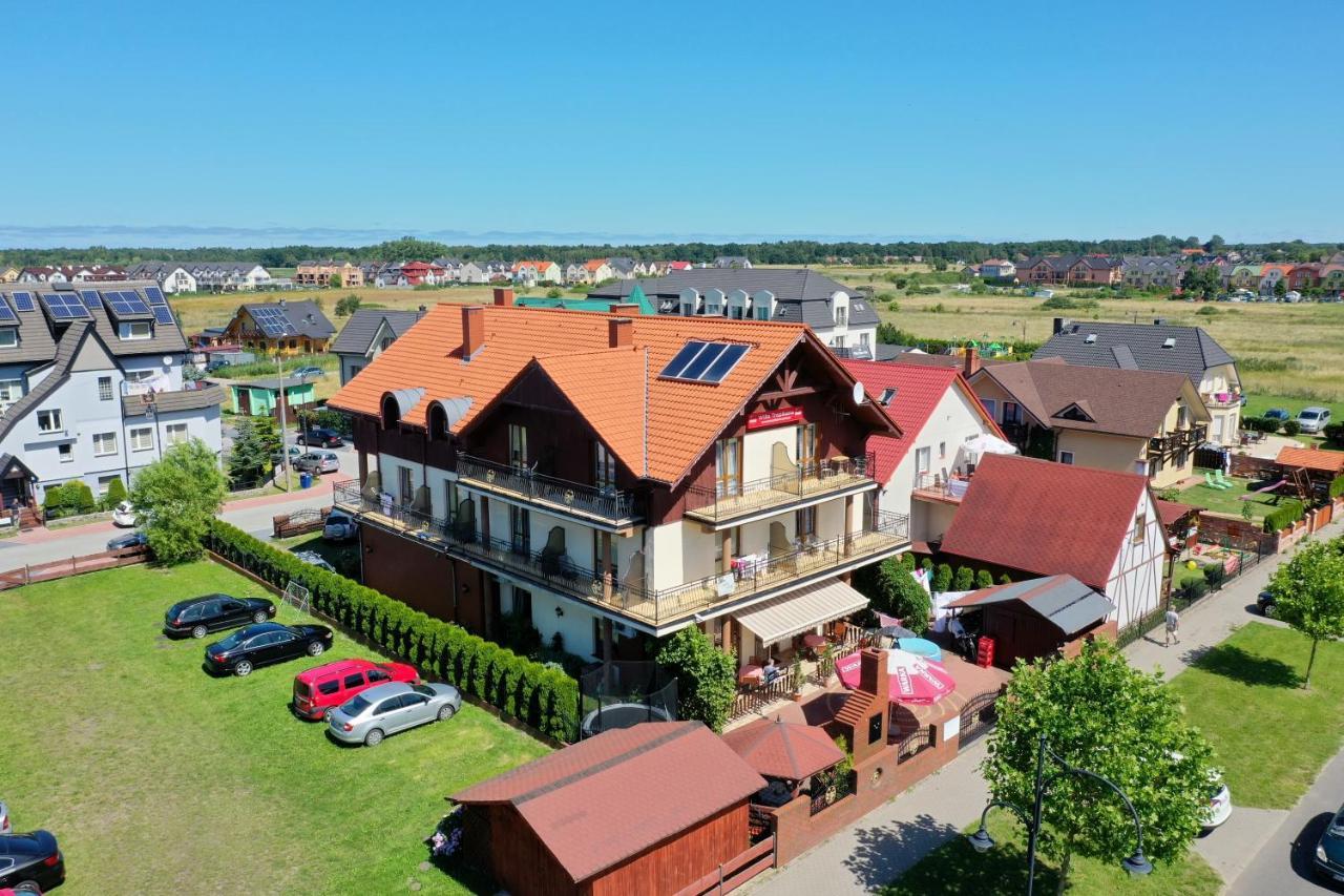 Villa Tropikana Łeba Exterior foto